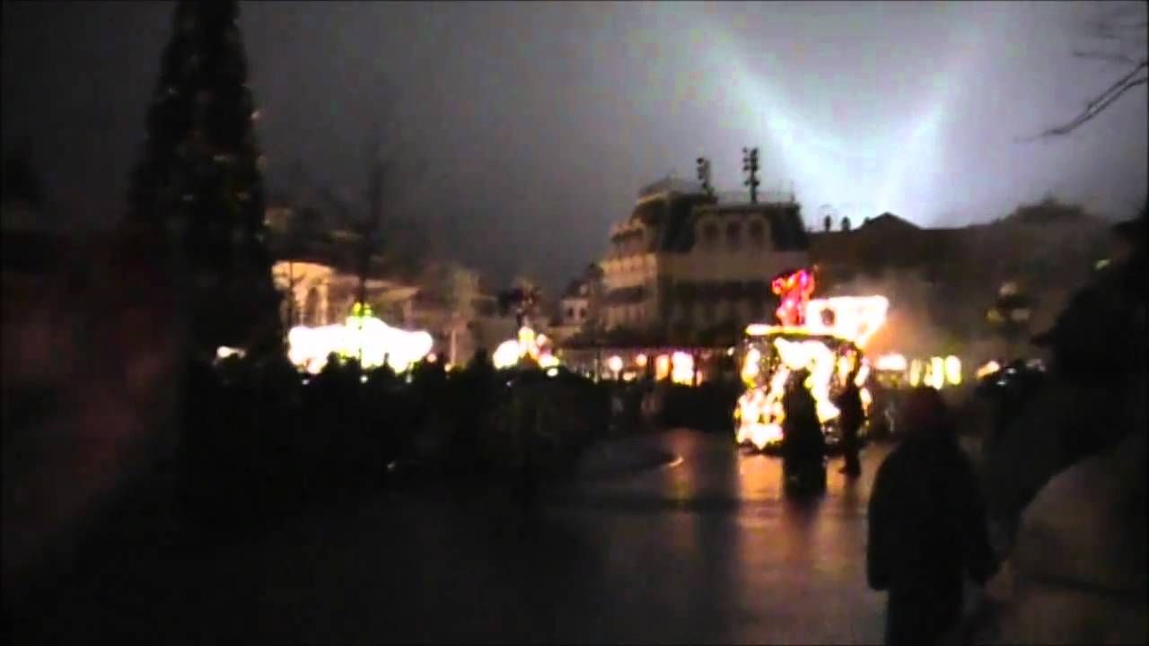 Disney's Fantillusion Parade @ Disneyland Paris 2011 (Christmas Season 2010-2011)