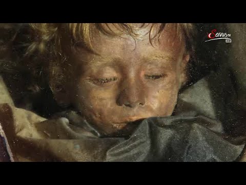 Video: Katakomben, Mumien und gruselige Orte in Italien