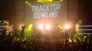 Tracktor Bowling – Я жива
