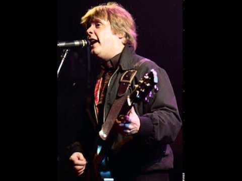 Billy Bremner - Loud Music in Cars (demo) - YouTube