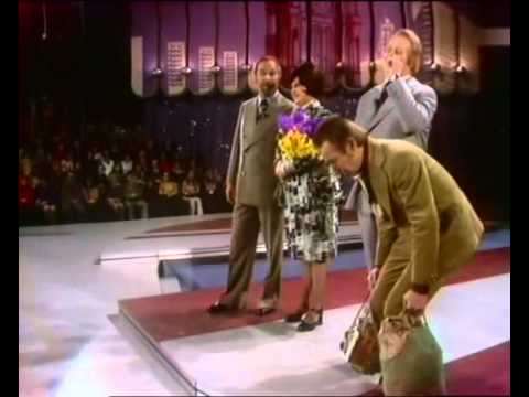 Die drei Dialektiker - Farbfernseher & Gleichberechtigung 1975 - YouTube