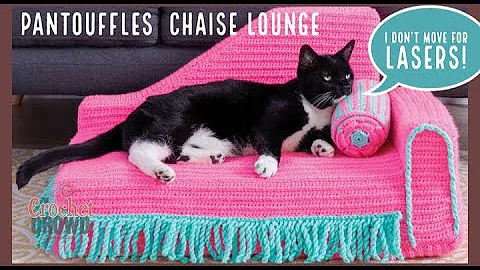 Stylish Cat Crochet Chaise Lounge Pet Bed