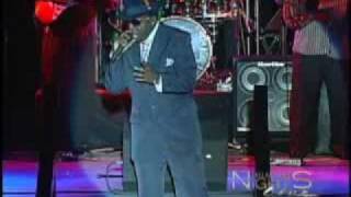 DONNELL DAVIS PERFORMS "WILDFLOWER" BY NEW BIRTH AT TALLAHASSEE NIGHTS LIVE