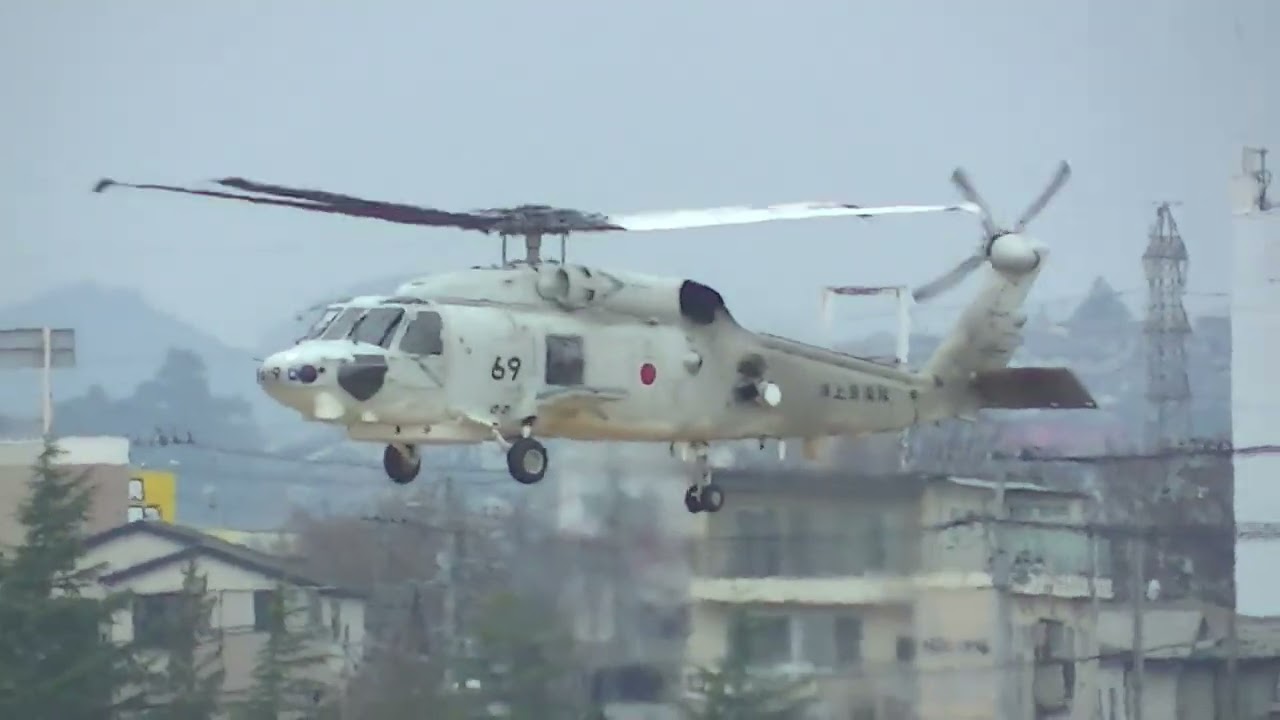 R08.04.04 散策 「陸上自衛隊 霞目駐屯地 創立69周年記念行事」 - YouTube