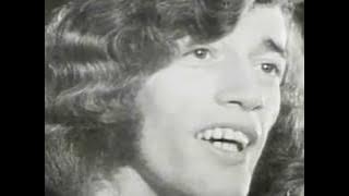 BEE GEES - The Singer Sang His Song