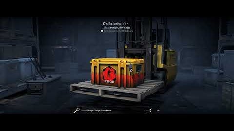 Opening A Danger Zone Case everyday, until i get a knife #7