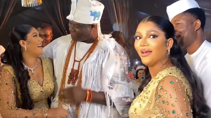 SEE HOW OONI OF IFE DAUGHTER DR ELIZABETH JACK RICH REACT AS SHE GOT SURPRISE BIRHDAY DINNER PARTY