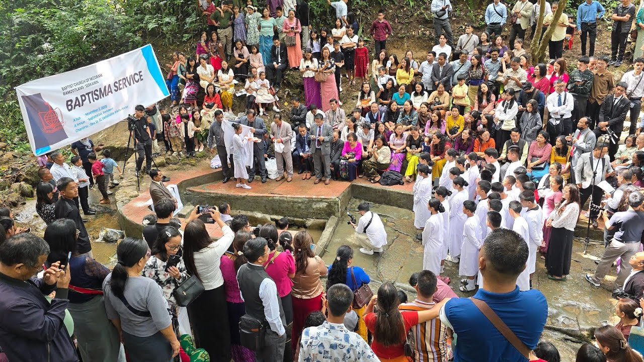 Sap Upa leh Pu Buanga ten Baptisma  channa khur an siam ah ngei..(BCM Ramzotlang Serkawn)