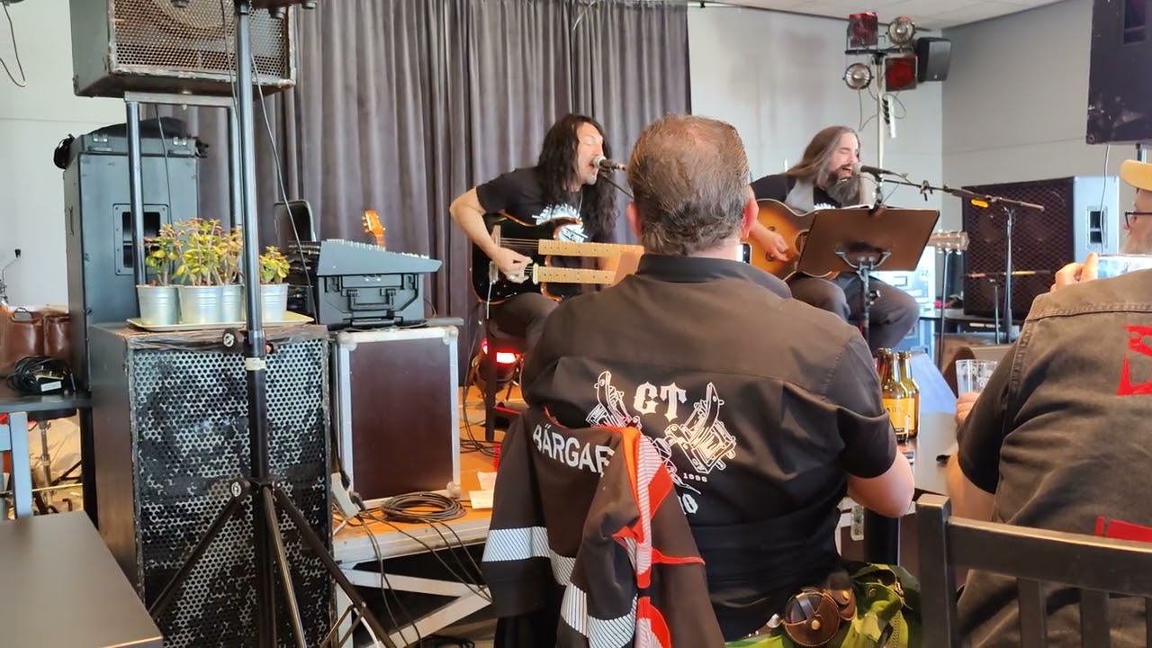 Doug Blair (W.A.S.P.) and Micke Holm (S.O.R.M.) Sleeping in the fire Lidkoping Sweden 04/06/22