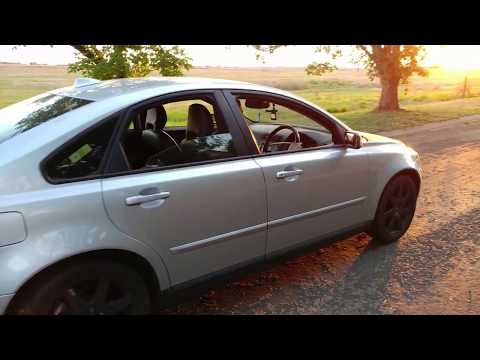 volvo-s40-t5-exhaust-sounds-(external-and-cabin)