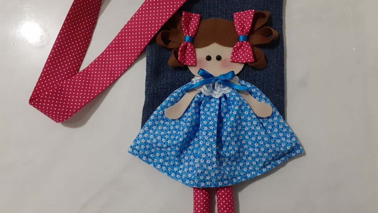 Bolsinha infantil jeans com boneca!