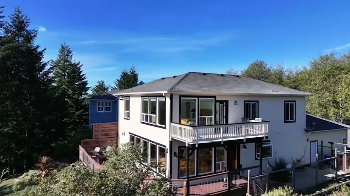 OCEAN VIEW HOME FOR SALE  97661 Marina Heights Loop Brookings OR 97415