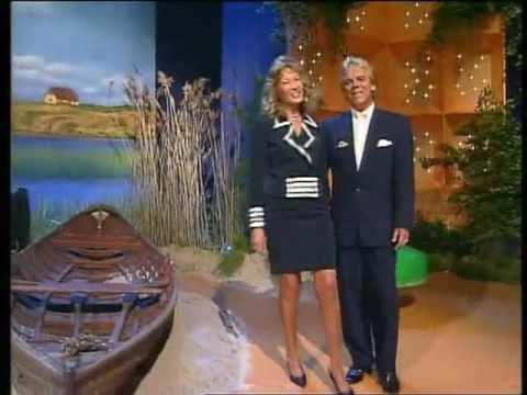 judith-&-mel---ein-schloss-in-den-dünen-2001