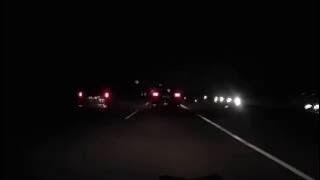 Ngebut di jalan tol malam hari