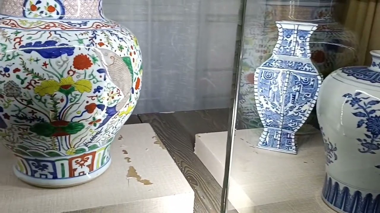 大明宣德年制———明、清瓷器精品可上拍交易（中国艺术博物馆） - YouTube