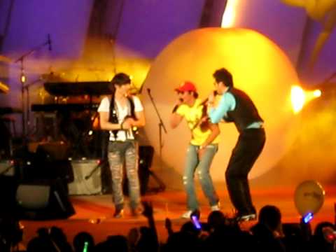 [FANCAM]KMF Hollywood Bowl 090509-Son Ho Young & Kim Tae Woo & Park Joon Hyung