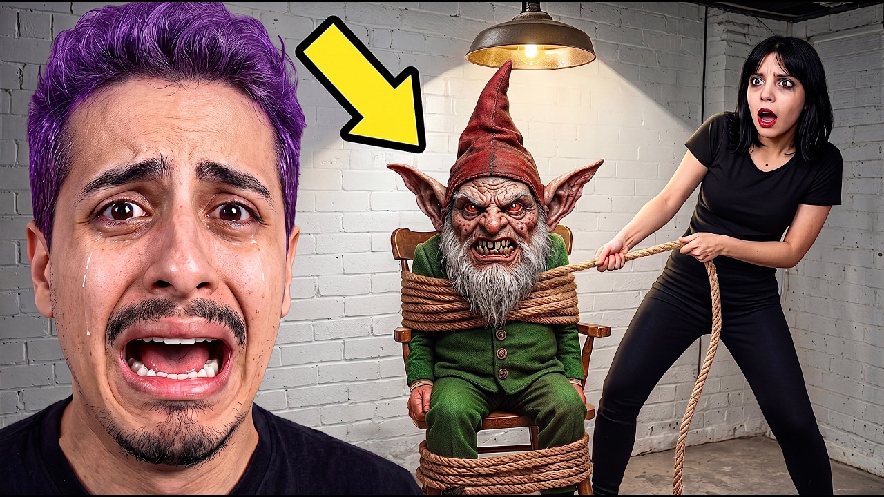 GNOMO ASSUSTADOR INVADIU NOSSA CASA E CORREU *muito sangue