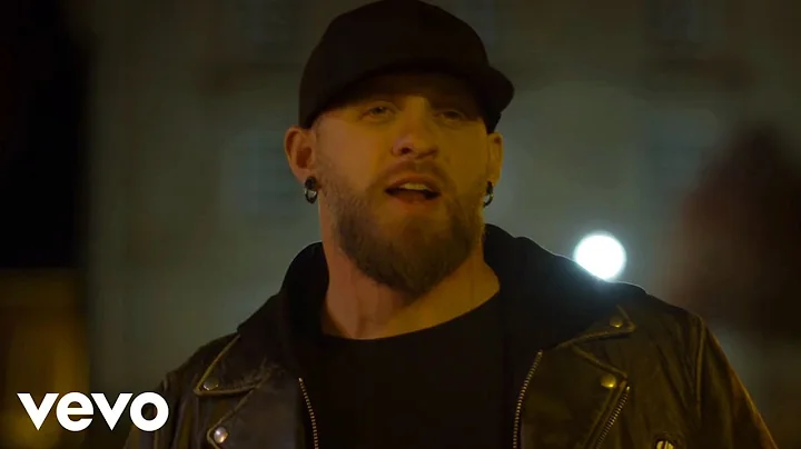 Brantley Gilbert, Lindsay Ell - What Happens In A ...