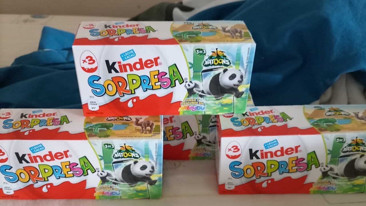 Abriendo 4 cajas de Kinder sorpresa de 3 huevos cada uno - YouTube