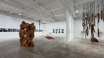 Casting a Glance: Dancing with Smithson