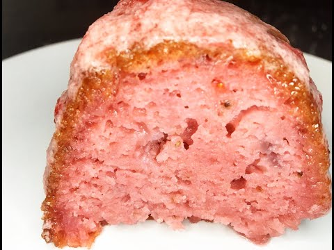 mama's-best-strawberry-cake