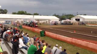 Tractor pull 2016 Park Rapids, MN WELDERS EDGE 6800 class