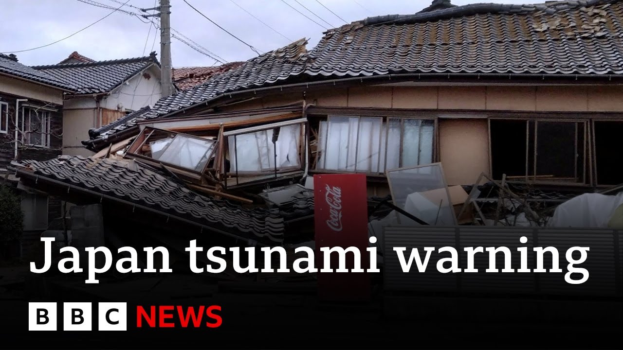 Japan downgrades major tsunami warning after earthquakes – BBC News