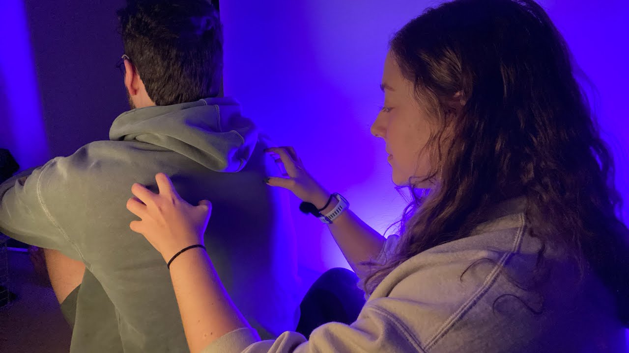 ASMR | Back Scratching For Relaxation - YouTube