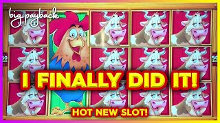 The Rumble → FULL SCREEN on Crazy Chickens Slots!