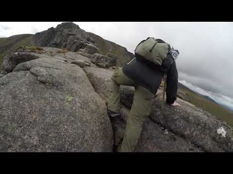 Video: Ilgai Ginkluotas Pilkas Pabaisa Iš Škotijos Ben Macduy Kalno - Alternatyvus Vaizdas