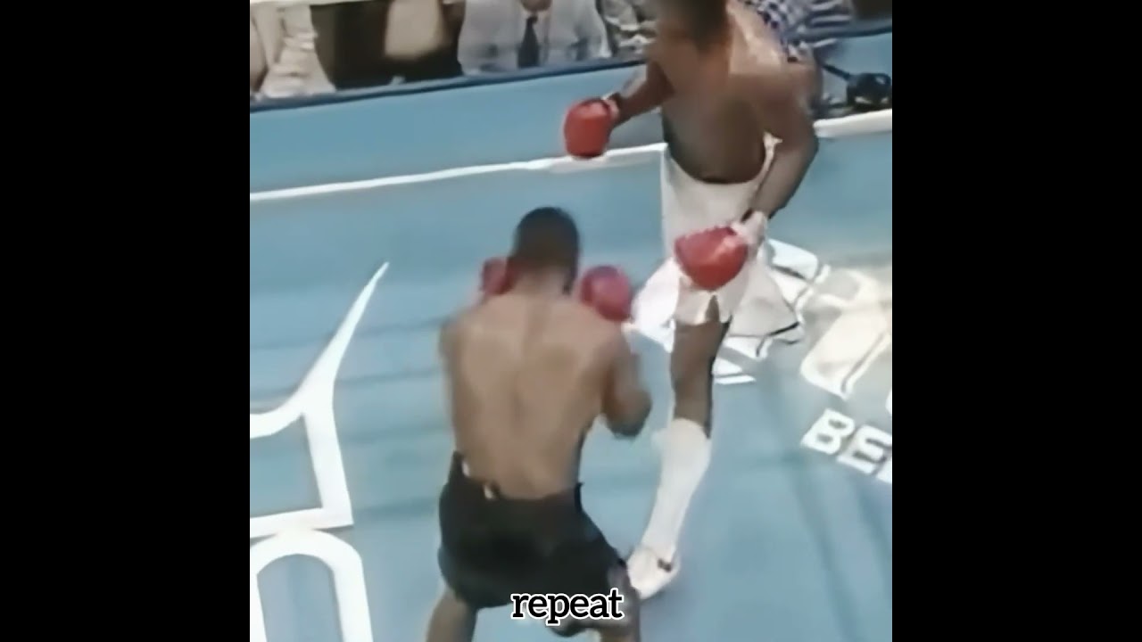 Джеб в стиле Тайсона / Mike Tyson vs Mitch Green