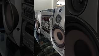 8second hand sony hifi music system power full bass