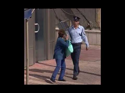 שוטר בפעולה- מתוך 20 שנה לקומי קומי מצלמה נסתרת