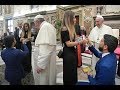 Man propose his girlfriend to marry him in front of Pope Francis at the Vatican