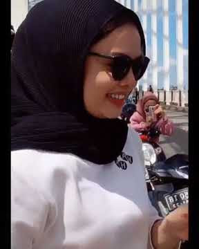 story WA cewek cantik kumpul goyang bareng ll 54