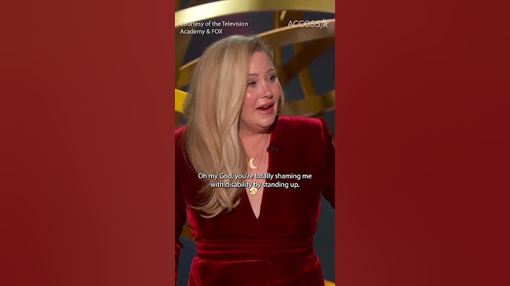 Christina Applegate Gets Standing Ovation At 2024 Emmys #shorts