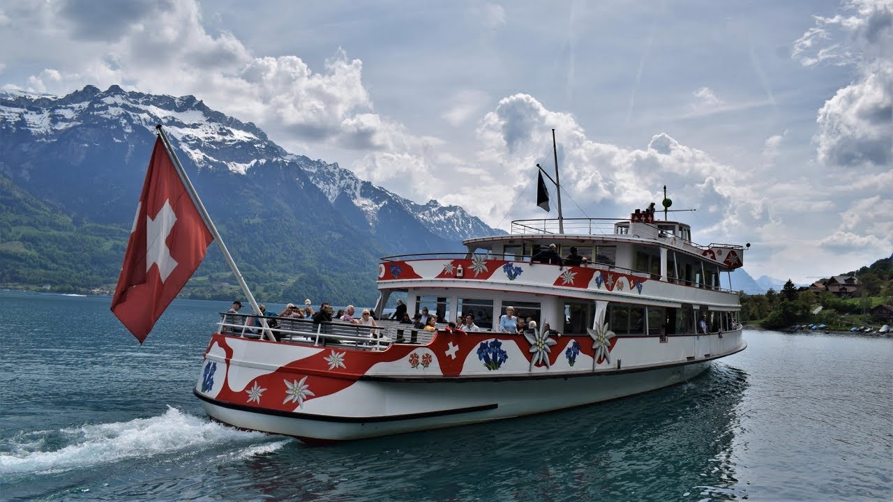 Haut 103+ imagen boat cruise interlaken fr.thptnganamst.edu.vn