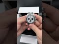 Este reloj es un panda 🐼
