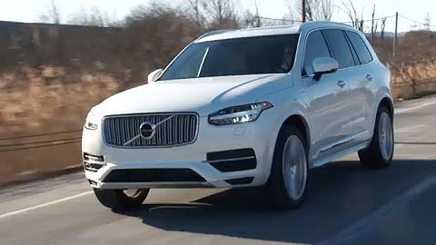 2017 Volvo XC90 T8 Review | TestDriveNow