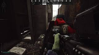 Scav gang bang on raiders -