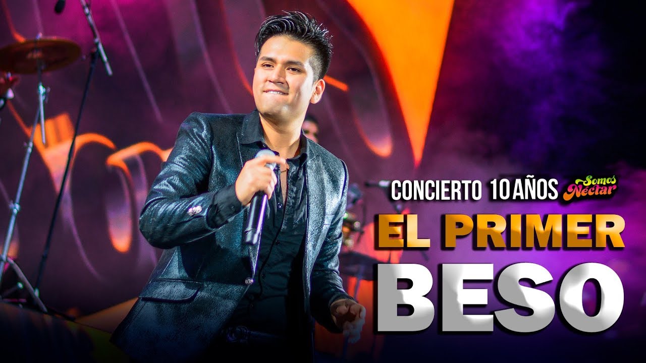 Deyvis Orosco 'Concierto 10 Años' - El Primer Beso'