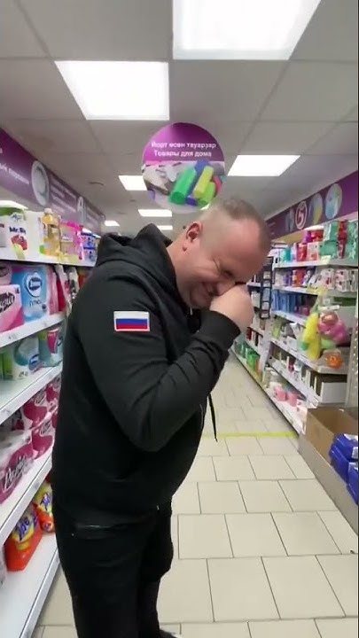 Украл продавщицу из магазина 😅 #пятерочкавыручает #украл #продавец ...
