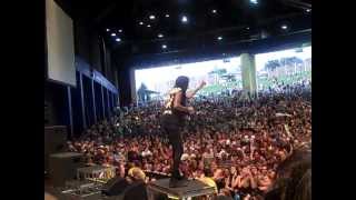 Of Mice & Men - The Depths (Live) Warped Tour Camden 7/20/12
