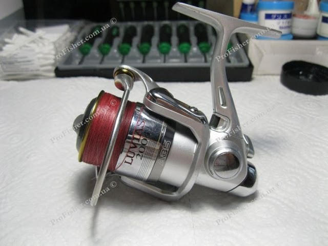 Best JDM fishing reel “Made in Japan” for the moneythe Daiwa Luvias  2004H model. 