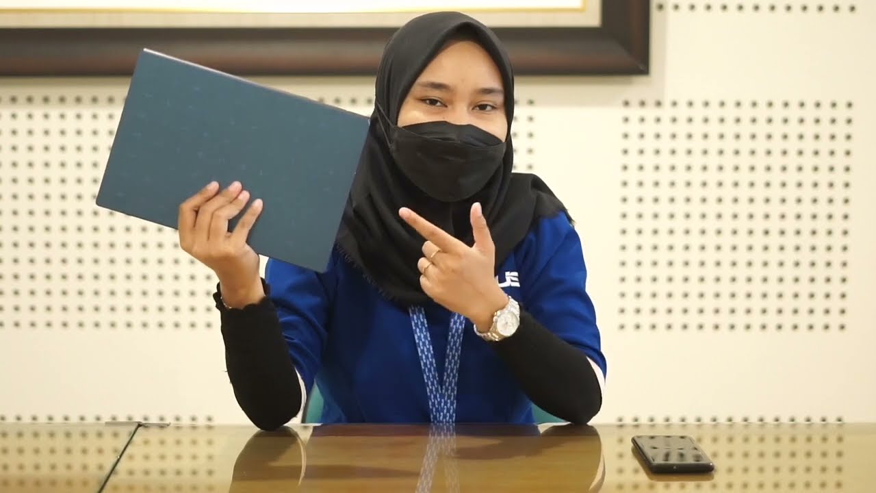 KECIL RINGAN MURAH...!!! LAPTOP 12 INCH ASUS E210MA - YouTube