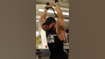 Creatine Pump🦾😮‍💨 @JoshuaManoi #armday #muscletech #gains #biceps #gym #gymcore