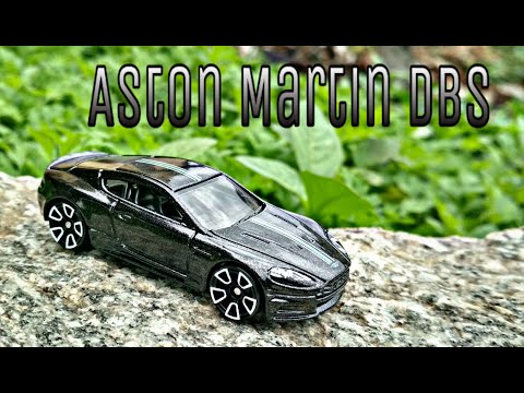 unboxing-the-new-hot-wheels-aston-martin-dbs