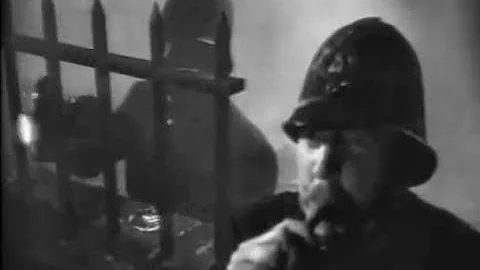 Foggy London Film Noir Crime Drama - Man In The Attic (1953)