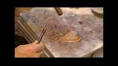 Sharon McSwiney; Demonstration of her designed Jew...