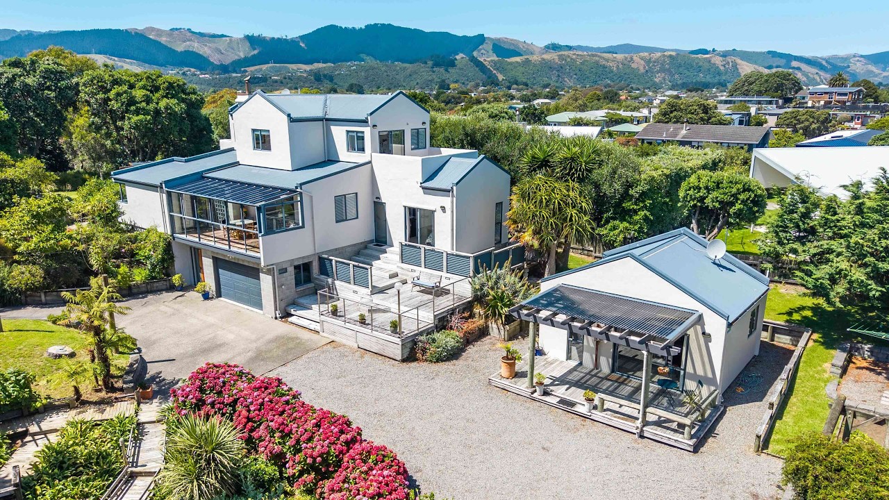 69 Matatua Road, Raumati Beach